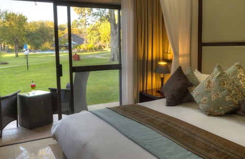 Victoria Falls Hotel | A'Zambezi River Lodge