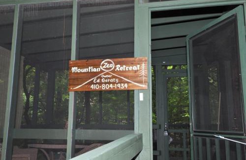 The Woods House | A Zen Mountain Retreat - Nirvana Awaits