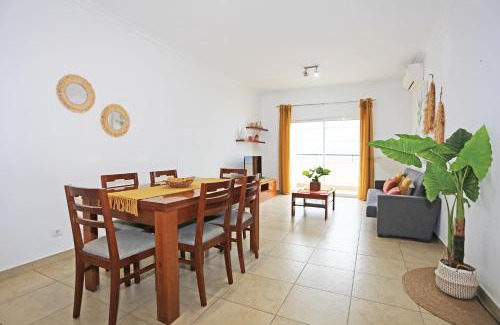 Funchal Apartment | A04 - Large Modern 1 Bed Apartment with pool