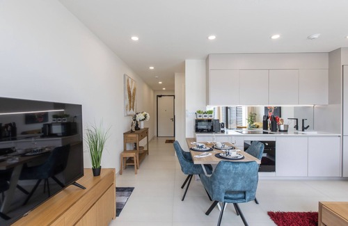 Cay Bay Apartment | A106 - Beautiful Lagoon View with Garden