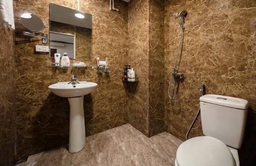 Pho Hue Hotel | A25 Hotel - 80 Mai Hac De