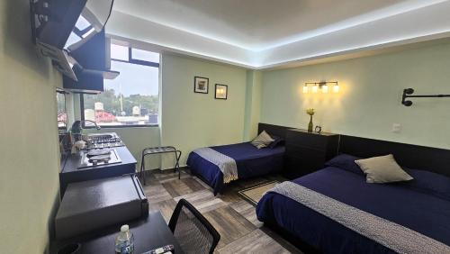 Cuautitlan Izcalli Apartment | A29 SUITE BLACK MAX para 1 a 4 personas, ESPECIALISTAS CORTAS, MEDIANAS, LARGAS ESTANCIAS, en IZCALLI TEPOTZOTLAN perfecto para Familias, Turistas, Contratistas, Estudiantes, Empresas A sólo 5 min Izcalli 5 min Esmeralda 20 min Satélite 25 min AIFA