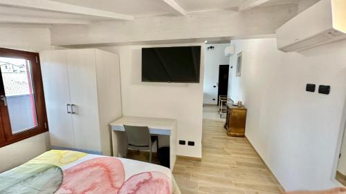 Cesate Apartment | A7 Moonlight FIERA RHO -Mi-EXPO-MXP AMPIO MONOLOCALE