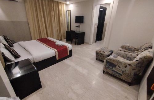 Kailash Colony Hotel | Aaron Harikanta Stayz