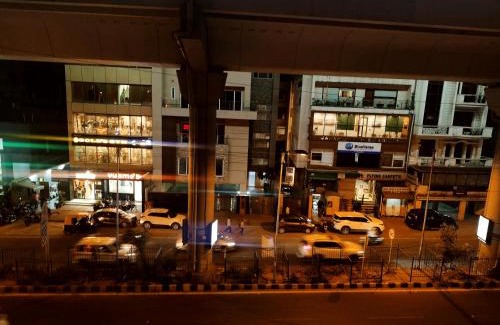 Kailash Colony Hotel | Aaron Harikanta Stayz