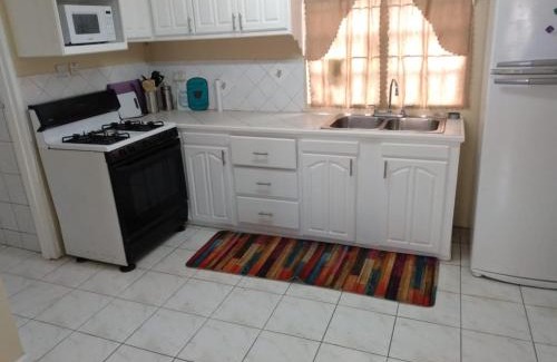 Charlotte Apartment | Aaron's House