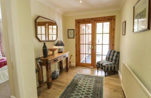 Kelso House | Abbeyside Cottage