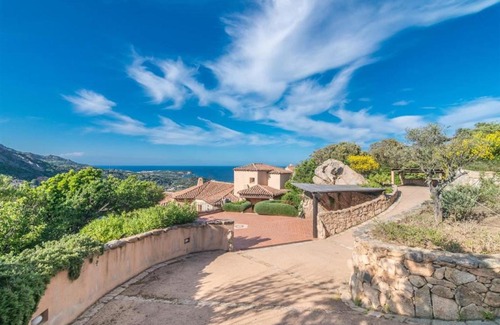 Cala di Volpe Villa | Abbiadori Sertula di Porto Cervo con Vista del Mare