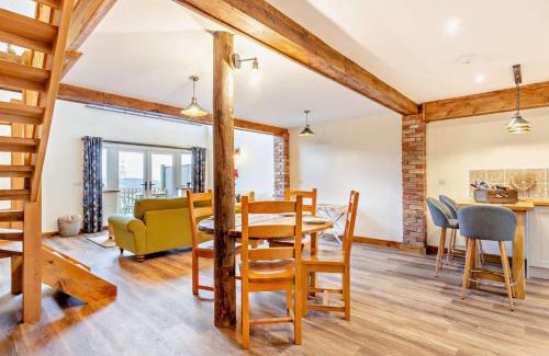 Wisbech House | Abbots Barn