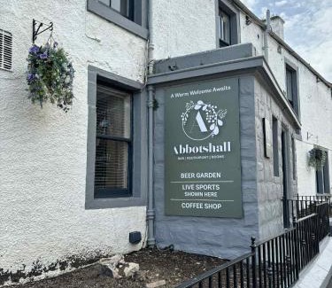 Kirkcaldy Hotel | Abbotshall