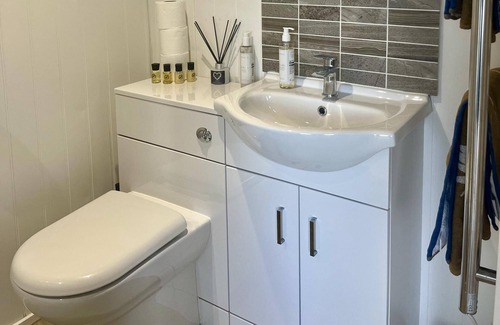 Aberaeron Cabin | Aberaeron Pods Luxury Accommodation