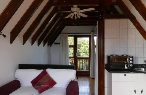 Humewood Apartment | Aberdour Guesthouse