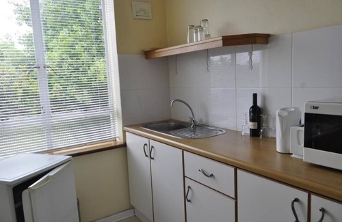 Humewood Apartment | Aberdour Guesthouse