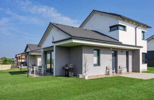 Ecser Apartment | ABG House Ecser