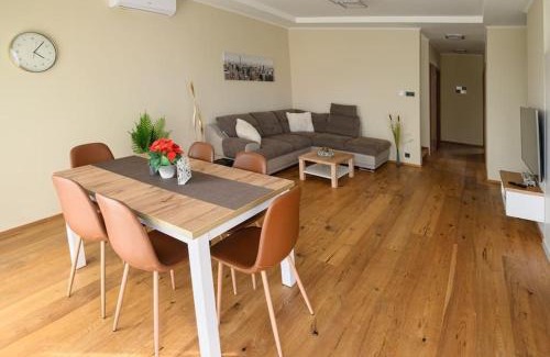 Ecser Apartment | ABG House Ecser