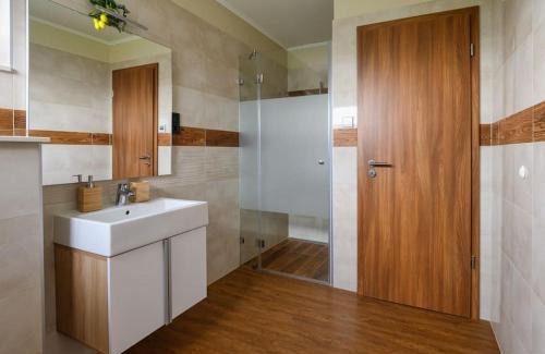 Ecser Apartment | ABG House Ecser