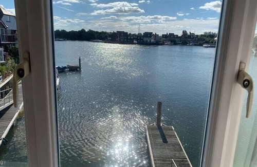 Abingdon House | Abingdon House - 4 BR on the Marina