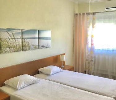 Carcavelos House | ABLA Guest House