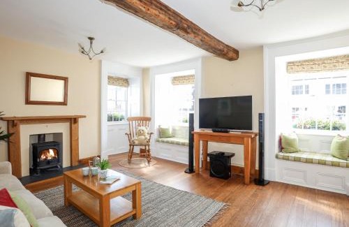 Beaumaris Apartment | Above Deck