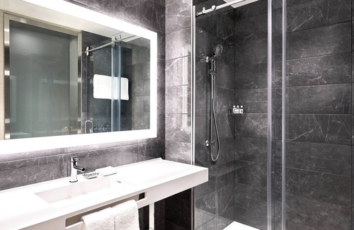 Barclay Downs Hotel | AC Hotel by Marriott Charlotte SouthPark