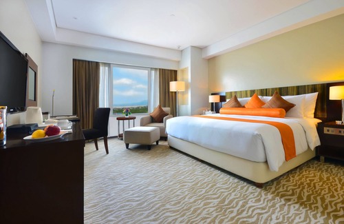 Alabang Hotel | Acacia Hotel Manila