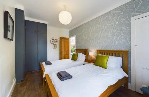 Wolsingham House | Acacia House