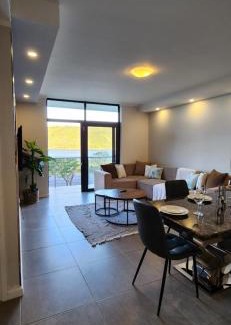 Durban Point Apartment | Accommodation Front - Charming 2 Sleeper in Point Waterfront