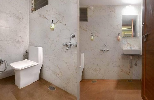 Vijay Nagar Hotel | Aceotel Inn RM Vijay Nagar