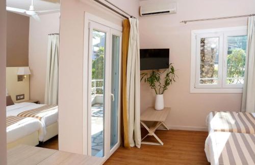 Acharavi Hotel | Acharavi Beach Hotel