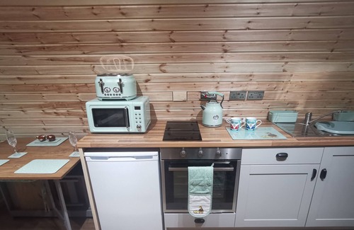 Spittal Cabin | Achmeney Glamping, larger than Average pod