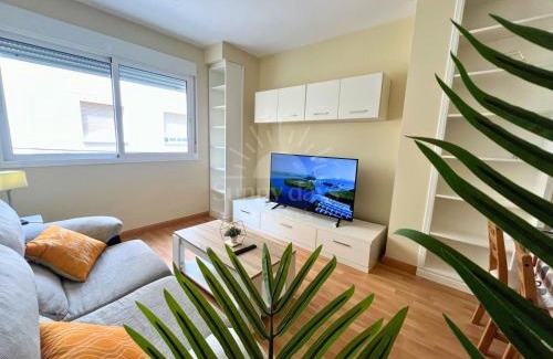 Almeria Apartment | Acogedor Apartamento a 30 metros de la playa - Wifi - SmartTv