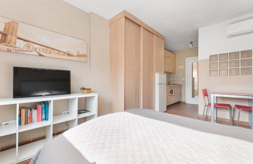 Pedregalejo Playa Apartment | Acogedor estudio en Pedregalejo junto al mar