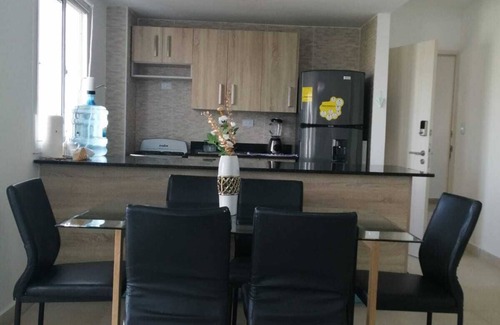 Veron Hotel | acogedor lugar para familias con 8 piscinas, gazebo, parque infantil y cancha