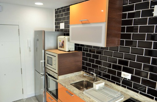 Cruz de Humilladero Apartment | ACOGEDOR Y MIMADO APARTAMENTO JUNTO ESTACIONES DE MALAGA Y CENTRO DE LA CIUDAD