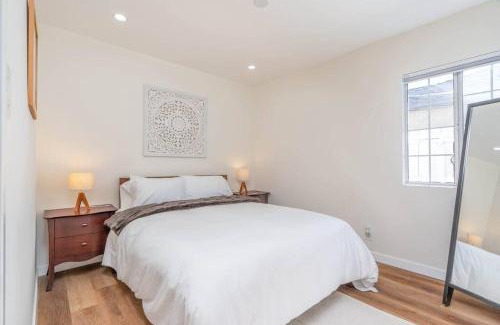 North Hollywood House | Acogedora Casa Cerca de Todo