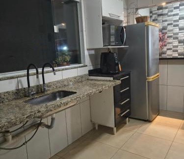 Espirito Santo Do Pinhal Villa | Aconchego das Nações, Casa de 2 quartos, com piscina e uma área gourmet completa
