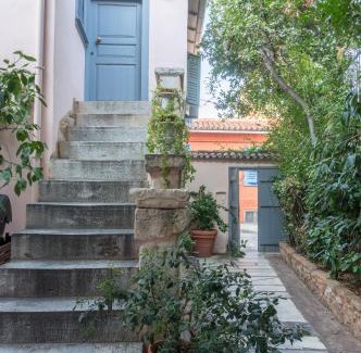 Plaka Villa | Acropolis Villa in Plaka