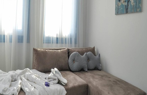Elia Nikitis Villa | Acrotel Athena Villas Apartment