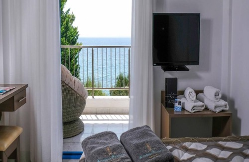 Elia Nikitis Villa | Acrotel Athena Villas Apartment