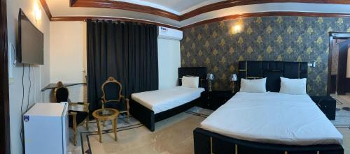 F-7 Sector House | AD Guest House