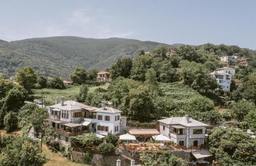 Mouresi House | Adama