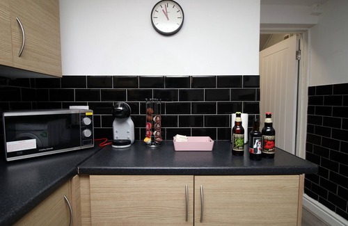 Adamsdown Apartment | Adamsdown Lodge by Tŷ SA