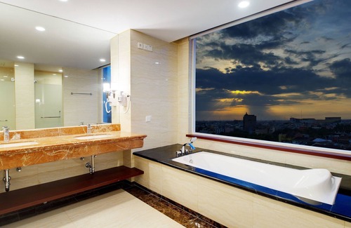 Medan Hotel | Adimulia Hotel Medan