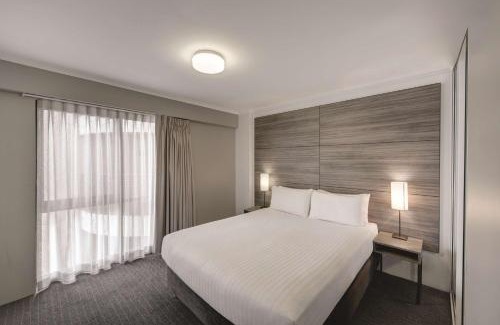 Canberra City Centre Apartment | Adina Serviced Apartments Canberra James Court