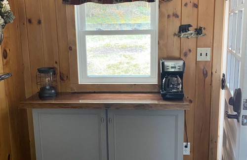 Hadley Cottage | Adirondack Escape on the Great Sacandaga Lake