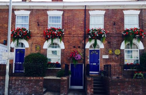 Bridgwater House | Admiral Blake Guesthouse
