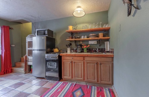Taos Bed & Breakfast | Adobe & Pines Inn