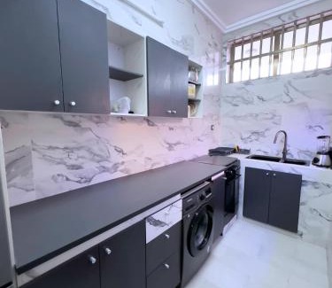 Abomey-Calavi Apartment | Adole Guest House