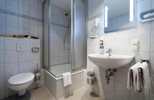 Nippes Bed & Breakfast | Adolphs Hotel