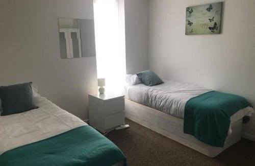 Laindon Apartment | Adoniapro Basildon Lodge